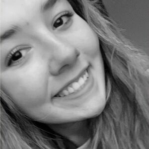 Meet your Posher, Ava